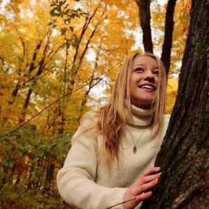 Meet your Posher, Laurianne